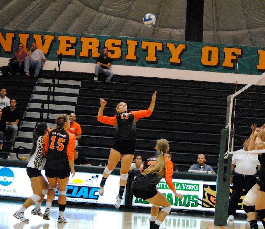 La Verne Posts Sweep Over Beavers
