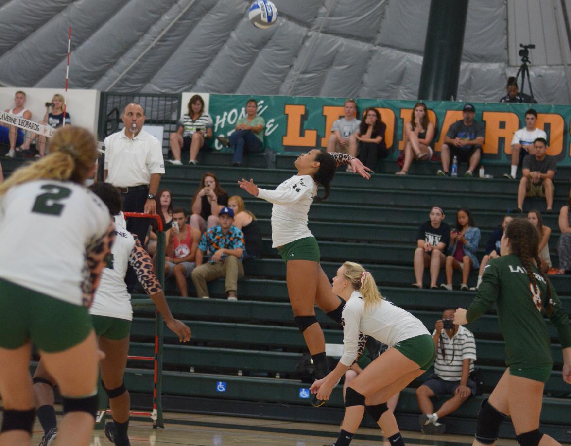 Volleyball&rsquo;s upset bid at No. 9 Cal Lutheran falls short