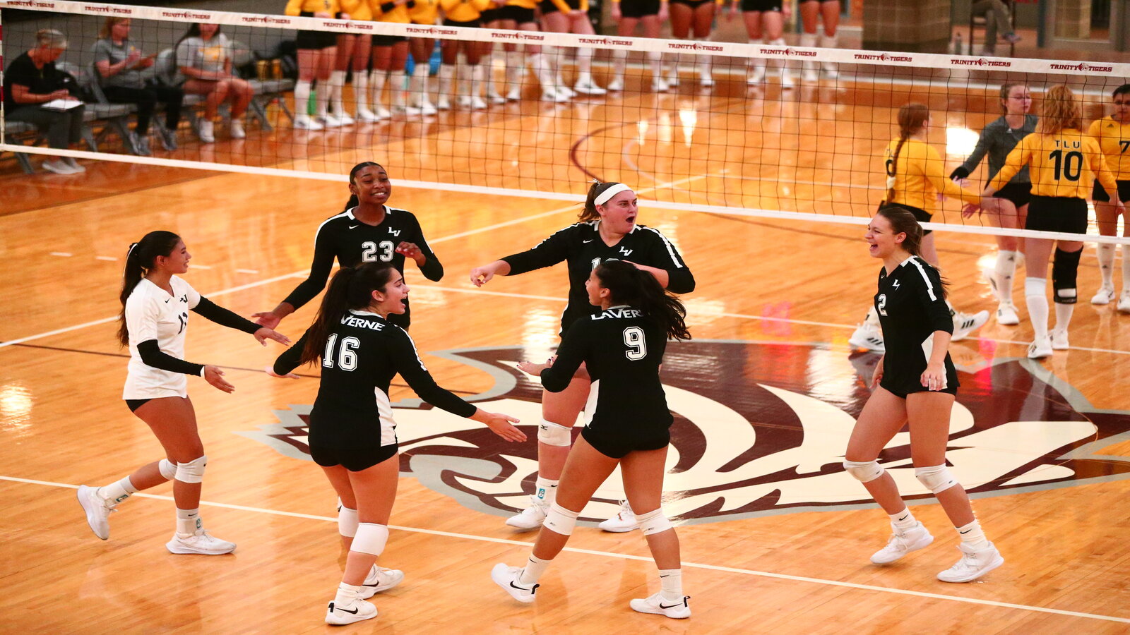 Leopards Dominate Bulldogs In SCIAC Opener
