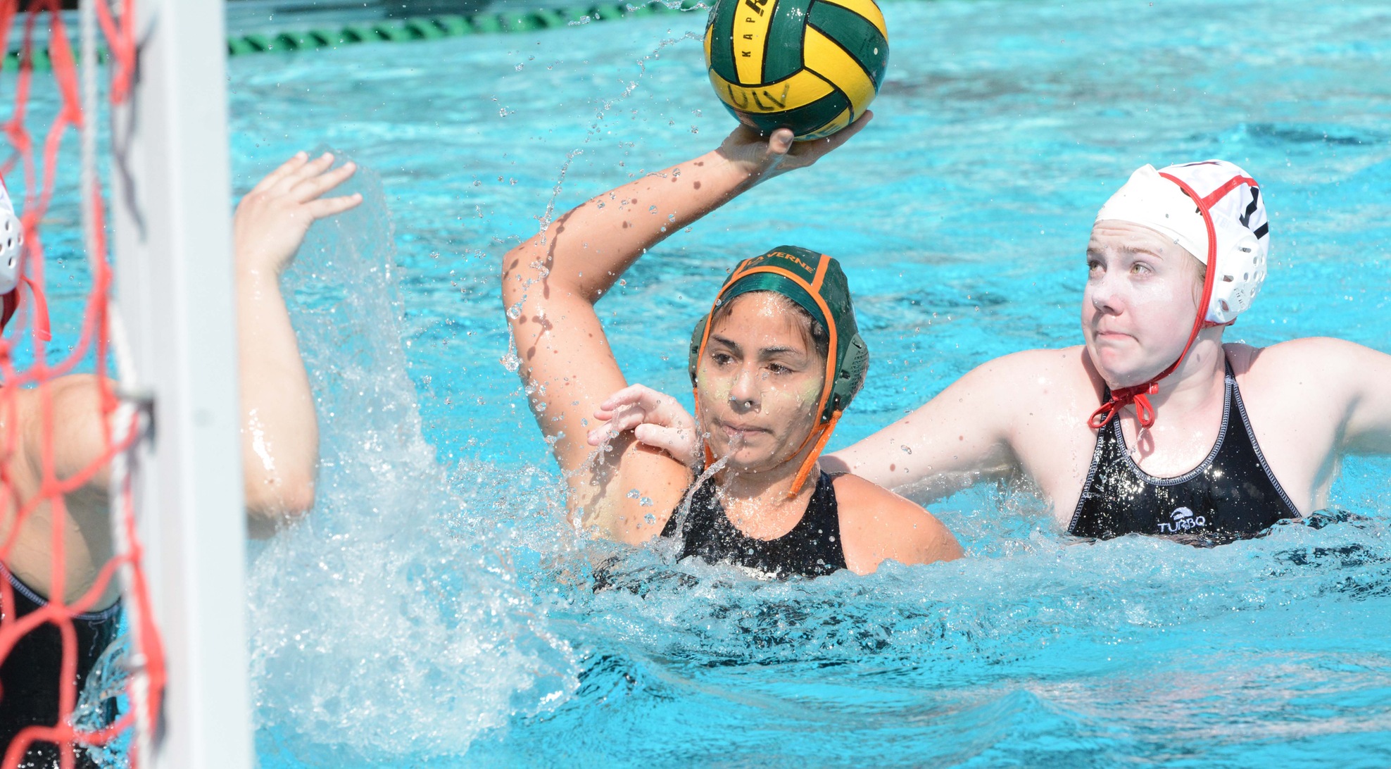 Leopards' rally falls short in opener